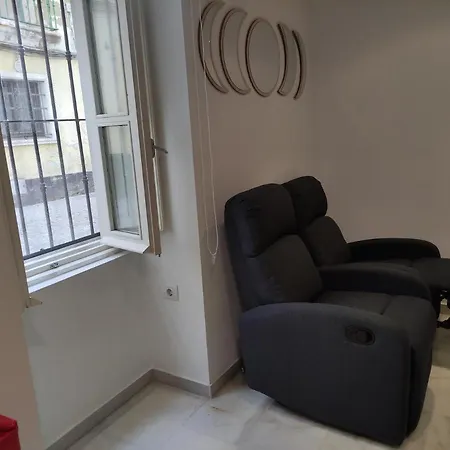 Essence Apartment *